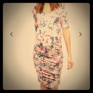 Maternity  dress